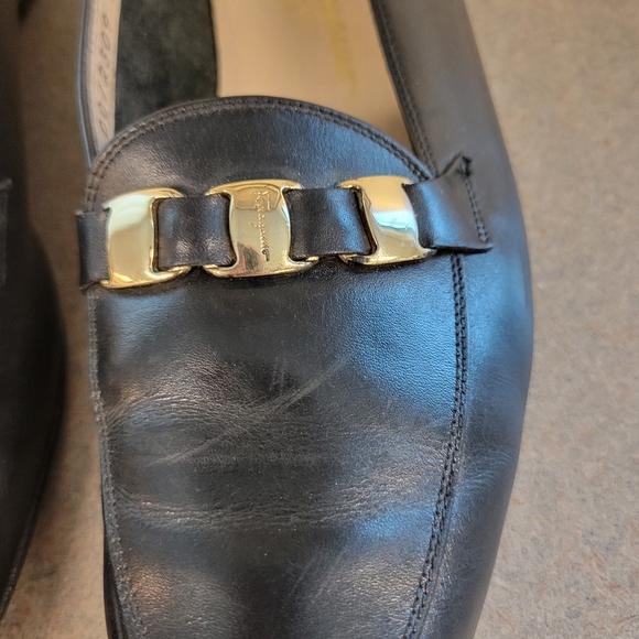 Salvatore Ferragamo Black Leather Loafers - Picture 5 of 7